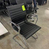 USED MODERN LEATHER GUEST CHAIR QTY:5