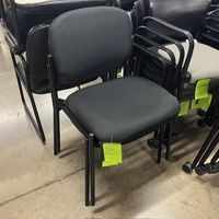 USED STACKING GUEST CHAIR